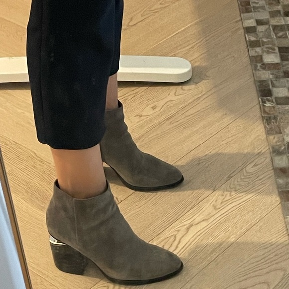 Alexander Wang Anna Suede booties - Picture 11 of 11